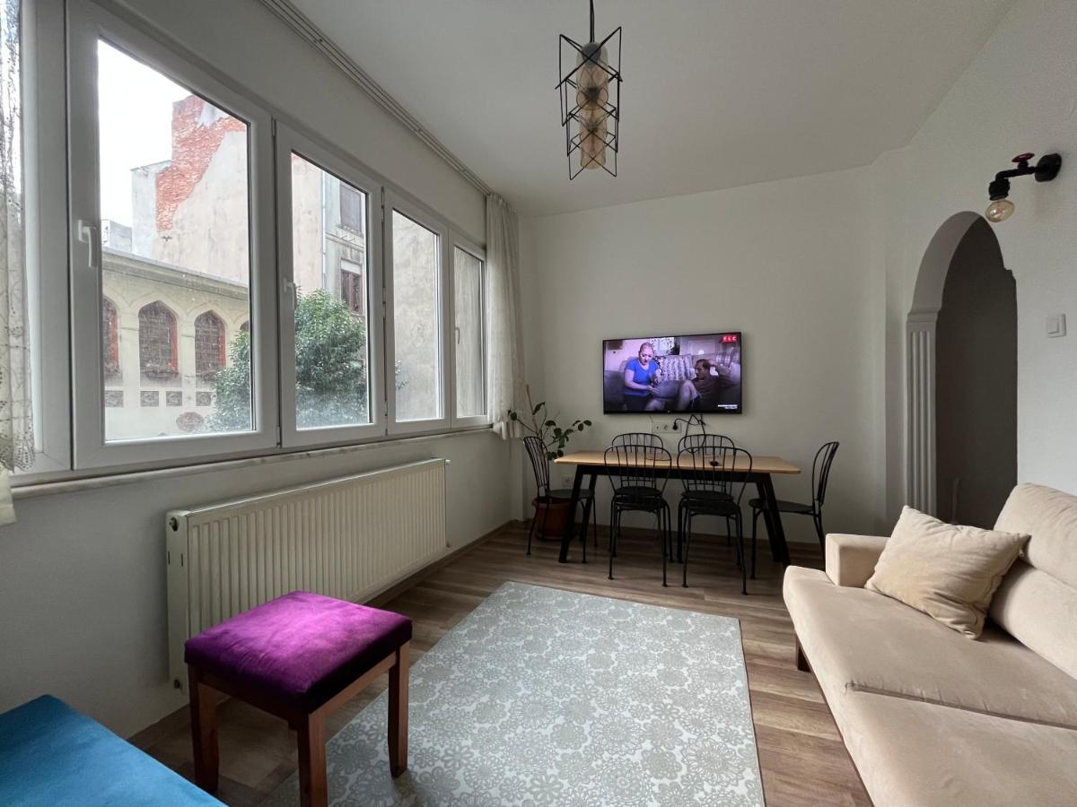 Апартаменты Centrally Located, 2+1 House In Taksim, Cihangir Стамбул Экстерьер фото