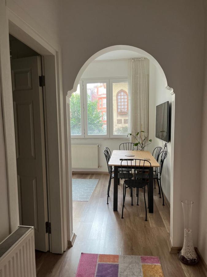 Апартаменты Centrally Located, 2+1 House In Taksim, Cihangir Стамбул Экстерьер фото