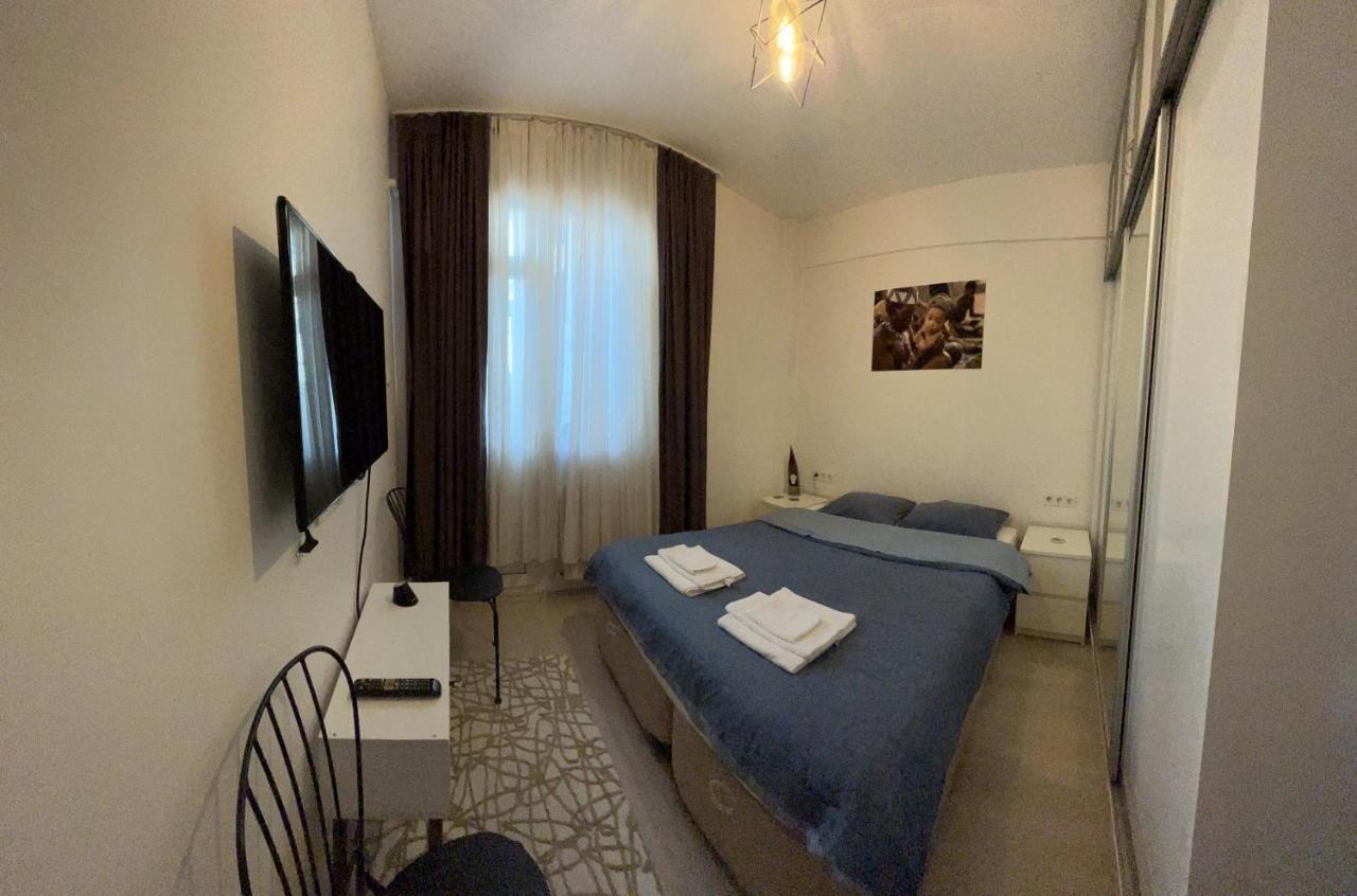 Апартаменты Centrally Located, 2+1 House In Taksim, Cihangir Стамбул Экстерьер фото