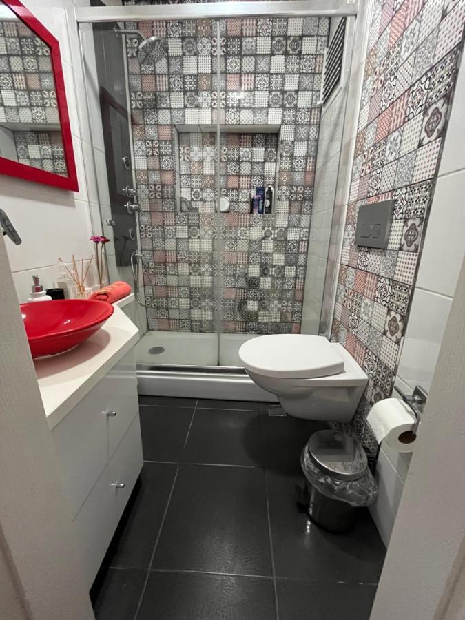 Апартаменты Centrally Located, 2+1 House In Taksim, Cihangir Стамбул Экстерьер фото