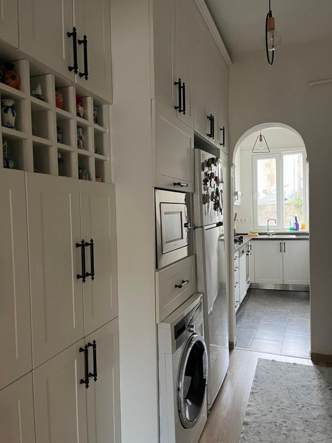 Апартаменты Centrally Located, 2+1 House In Taksim, Cihangir Стамбул Экстерьер фото
